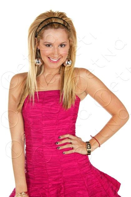 Ashley104.jpg